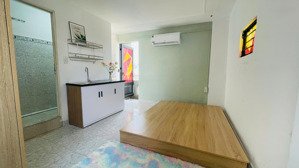 chính chủ cho thuê căn hộ studio ban công rộng trung tâm quận 3