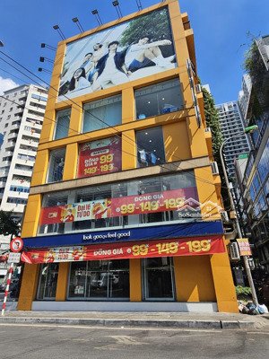 cho thuê mặt phố chùa láng, 110mx8t, mt 6m, 300tr, đống đa, phù hợp nhà hàng,cafe,văn phòng, spa...