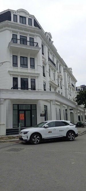 bán liền kề hàng xóm vin đan phượng 60m2, 4 tầng, 12 tỷ