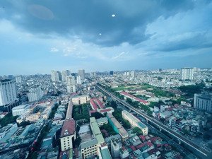 chính chủ cần bán chcc goldseason 47 nguyễn tuân_ thanh xuân, 100m2 3pn2wc view đẹp thoáng mát ở