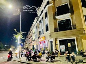 bán shophouse nhà phố 72m trung tâm đông hà vốn 30% chỉ 1,8 tỷ, dòng tiền 27tr/tháng