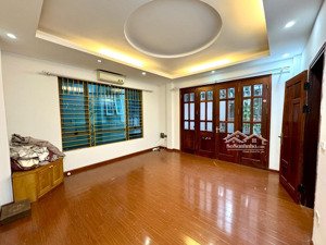 nhà đẹp vương thừa vũ - thanh xuân. dt 40m. 4 tầng. mặt tiền 5.2m. giá 12.9 tỷ (còn tl)