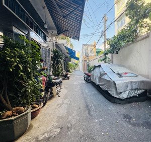 bán nhà hxh trường chinh tân bình 74m2 vuông vức chỉ 5 tỷ 2 (~70tr/m2)