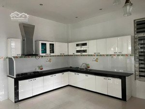 bán nhà mặt tiền đường lê lợi trung tâm hải châu