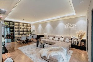 chính chủ định cư mỹ cần gửi bán gấp căn 4pn discovery 210m2 đủ nội thất giá tốt nhất thị trường