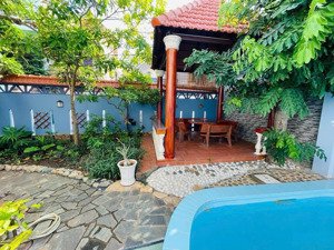 bán biệt thự sân vườn hồ bơi - gần biển bãi sau vũng tàu - 340m giá chỉ 25 tỷ