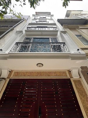 bán nhà phố nguyễn lương bằng phân lô bàn cờ ô tô tránh 7t thang máy kd .dt :60m*7t*4mt:31 tỷ có tl