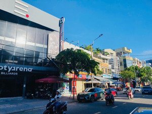 bán nhà mặt tiền lê duẩn trung tâm mua sắm