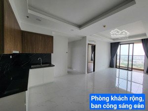 giá này là thấp lắm rồi. căn hộ 3pn 2wc bán 2ty440tr có sổ hồng