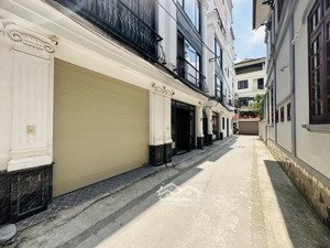 siêu phẩm phân lô ngọc thụy nhà đẹp về ở ngay dòng tiền ổn định full nội thất vị trí