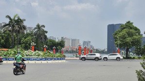 bán nhà phố trịnh công sơn, tây hồ,d/t: 50m2,k/d sầm uất, thuê ở, đẳng cấp thượng lưu. lotte tây hồ