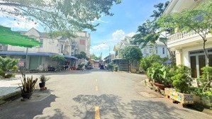 nhà 3 mặt tiền bình hoà, thuận an 3 tỷ790 dt 130m