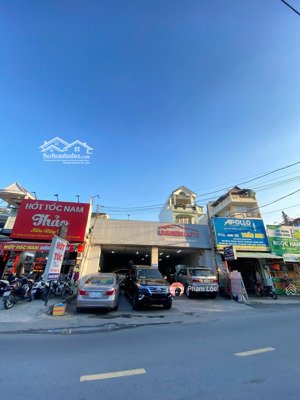 bán nhà 2mt tân kỳ tân quý,p.13,q.tân bình dt:8,3x30 cn:368m2 kc:hầm 4 tầng hđt:187tr/th giá:55 tỷ