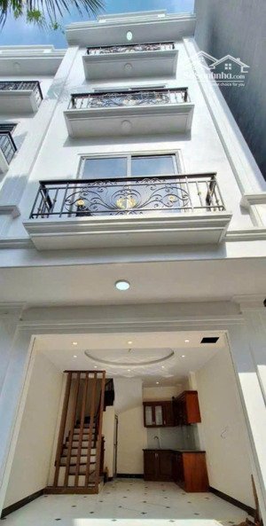 bán nhà lai xá nội thất xịn sò s= 35m2 mt=4.2m giá chào 4.95 tỷ