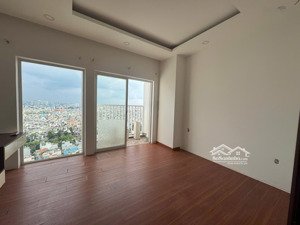 cần cắt lỗ gấp căn penhour tuyệt phẩm ngay trung tâm quận tân bình