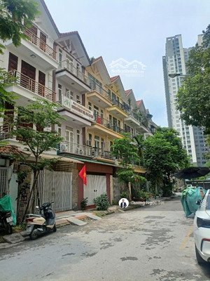 phân lô,ô tô tránh,phạm tuấn tài, cầu giấy,kinh doanh và ở cực đỉnh cao,trung tâm các trường đh lớn