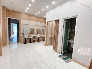 siêu phẩm mt âu cơ đối diện chung cư oriental, dt:4.6 x26, 3 lầu, giá 19.5 tỷ tl