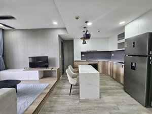 em chuyên cho thuê , rổ hàng nhiều căn giá tốt tại masteri thảo điền . lh : 