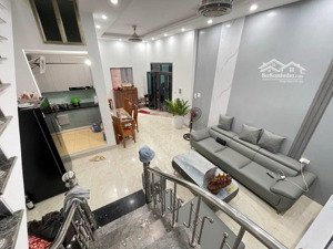 3 bước chân ra phố hồng tiến - nhà đẹp căn góc, giá đầu tư -50m2 -7.5 tỷ ( còn tl)