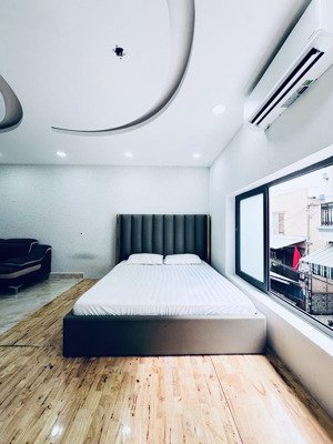 căn hộ đẹp full nội thất hoàng bật đạt, tân bình
gần sân bay tân sơn nhất etown cộng hoà