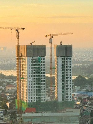 sang nhượng e68 - 2pn góc - 20% nhận nhà - view sông sg, landmark 81, ban công lồi