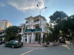 bán nhà mặt tiền 5x20m, 1 trệt 3 lầu, khu 17,3ha an phú, quận 2, giá 21 tỷ tl