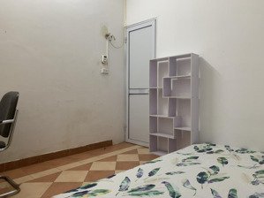 cho thuê phòng tầng 1 ở ngõ 69 tứ liên