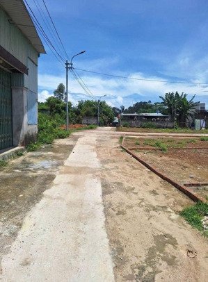 tôi chính chủ cần bán đất kiệt nam cao nối dài, hòa khánh nam, liên chiểu, đường oto