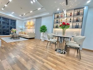 bán gấp ch cao cấp 78m tại goldmark city giá 6.x tỷ.lh 