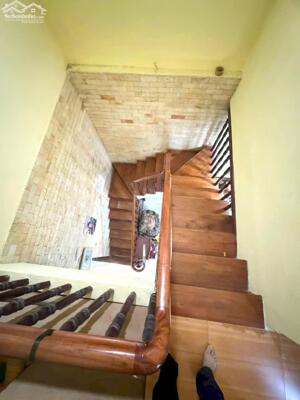 Bán Nhà 1 trệt 1 lầu DT 5 X 28, sổ riêng thổ cư, 3 tỷ 979 triệu, phường Tân phong.