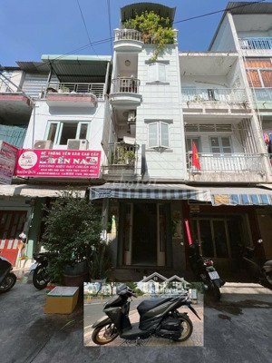 bán nhà hẻm 10m kinh doanh sầm uất sát hoàng diệu