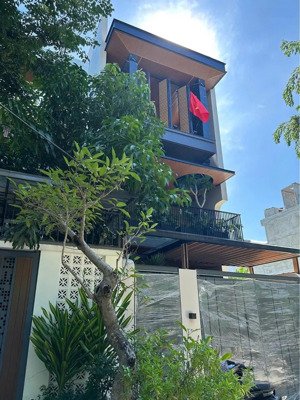 nhà đẹp thiết kế sang trọng phong cách luxury hoà xuân