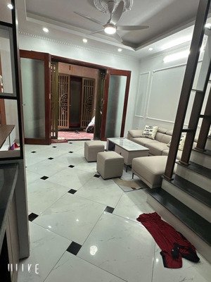 em chính chủ cần bán - nhà ngọc trục đại mô - oto đỗ cổng - 5 tầng- full nội thất giá . 6