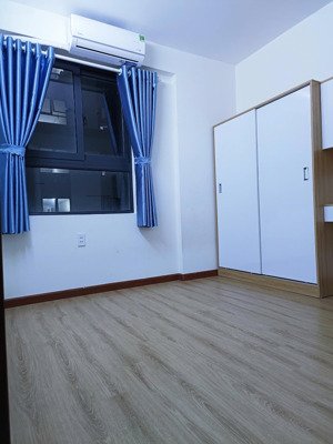cho thuê cc iris tower, 5,5 triệu vnd, 65 m2, 2pn, 2wc tại bình hòa, thuận an