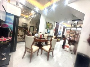 với 15 tỷ để sở hữu căn lô góc phân lô oto kinh doanh lạc trung - kim ngưu thang máy, 55m2 !