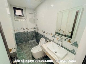 siêu phẩm hai bà trưng - nhà mới - ngay ngã tư lò đúc - 2 mặt thoáng - gần phố