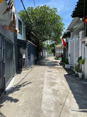 bán gấp nhà cấp 4 hòa thọ đông, đường thông, ô tô tận nhà, giá nhỉnh 2 tỷ, sổ sẵn