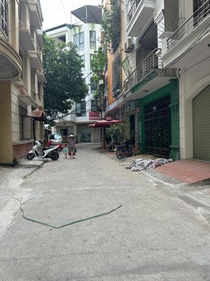 bán nhà phân lô phạm tuấn tài - 55m - 26.3 tỷ - thang máy - nội thất đầy đủ - dòng tiền 50tr/tháng