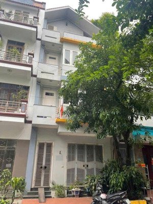 bán nhà lk phố ngô thì nhậm hà đông phân lô vỉ hè kinh doanh ô tô tránh giá đầu tư dt 60m*4t*