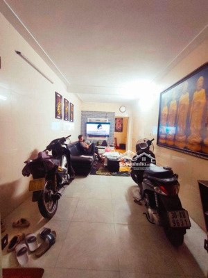 bán nhà bạch mai.60 m.2 tầng.sổ đỏ.giá 5 tỷ