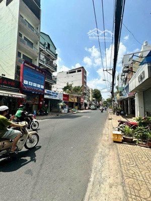 mặt tiền đường tân quý, tân phú 5x20m, đúc 4 tấm. vị trí đẹp, mặt tiền sáng. giá 16 tỷ thương lượng