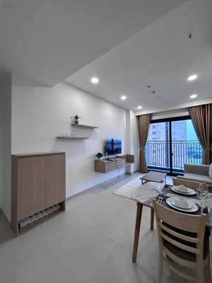 chính chủ cho thuê căn hộ 1pn the glory 12tr/ tháng bao phí ql