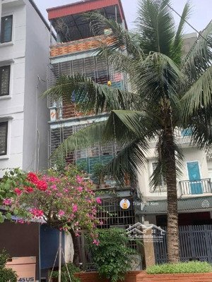 giải phóng 70m phân lô, 7 chỗ đỗ cửa, 5m ô tô tránh, cực hiếm nhà bán, nhỉnh 14 tỷ về ở ngay