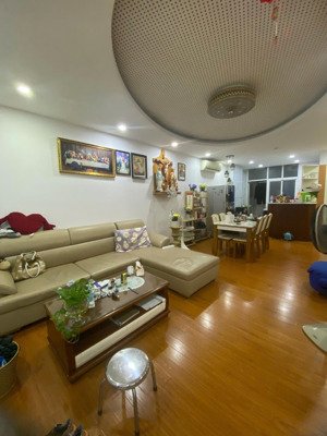 bán cc h2 hoàng diệu, 4,5 tỷ, 92m2, 2pn, 2wc, đầy đủ nội thất tại đường hoàng diệu, quận 4, tp.hcm