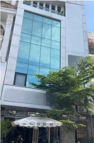 2 mặt tiền -ngang 7m -có thang máy phố 258a nguyễn trãi p. nguyễn cư trinh q1