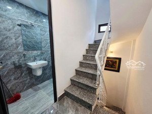 bán nhà phố thuỵ khuê nhà đẹp view hồ