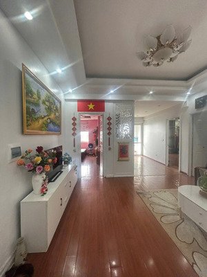 bán căn hộ chung cư ct1 xa la, 4,595 tỷ, 90m2, 3pn, 2wc . lh 