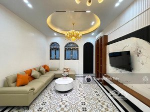 nhà 5 tầng thang máy văn cao - 58m2 - đường 12m