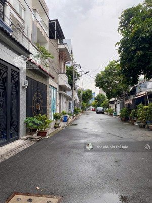 bán nhà riêng 8,8 tỷ, 72 m2 tại đường số 37, hiệp bình chánh, thủ đức, hcm