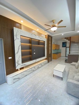 bán nhà riêng view đẹp tại cự lộc, 7,5 tỷ, 34m2, 4pn, 4wc, 4 tầng